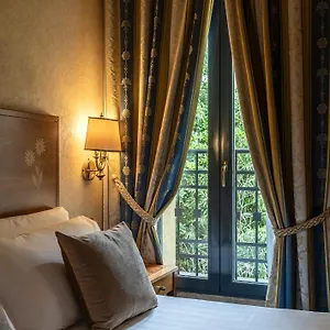 hotellátogatás