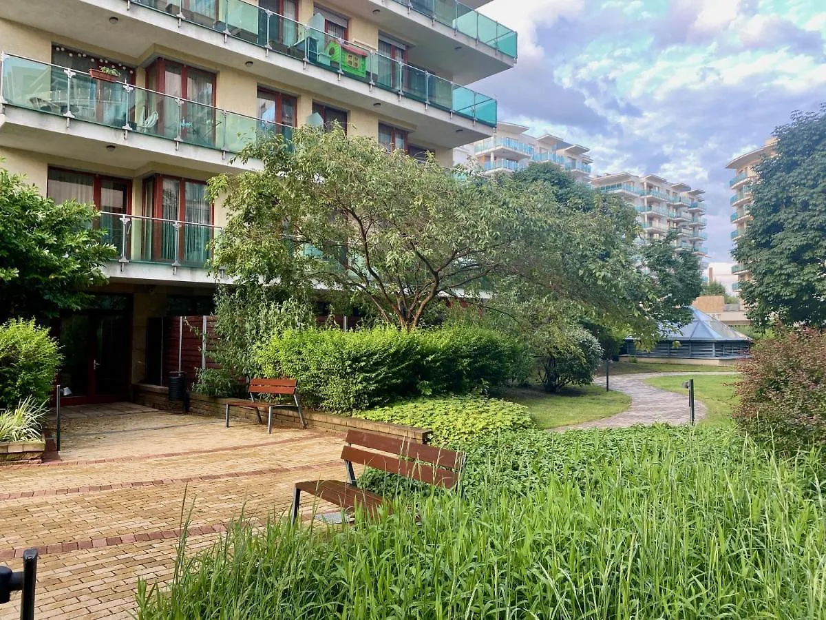 Marina Panorama Apartment & Garage Budapest